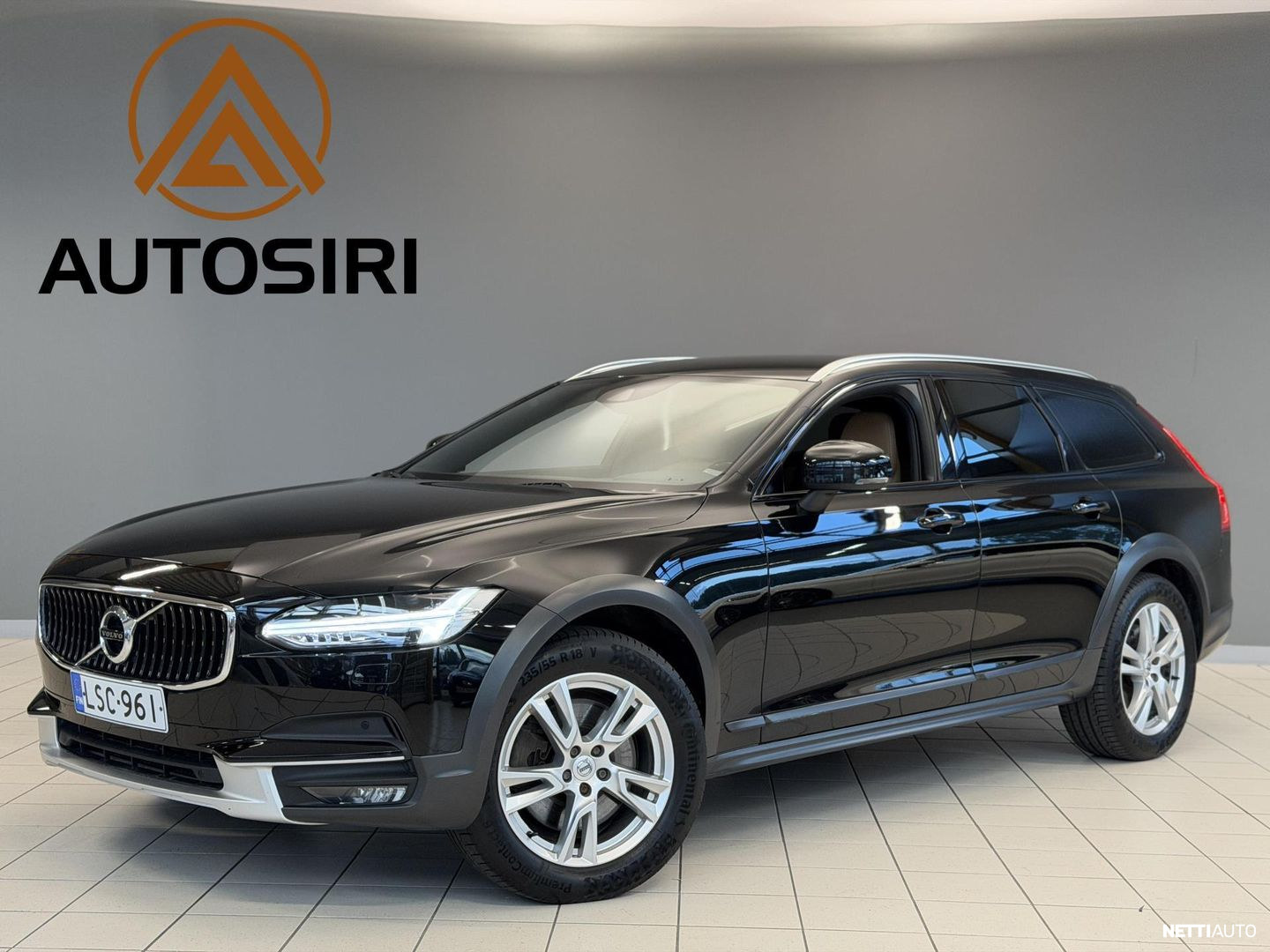 Volvo V90 Cross Country