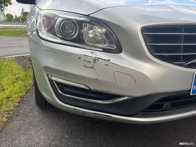 Volvo V60 D4 (140KW/190PS) Summum aut. 2017, photo 5/10