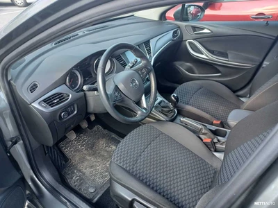 Opel Astra 2018, photo 2/2