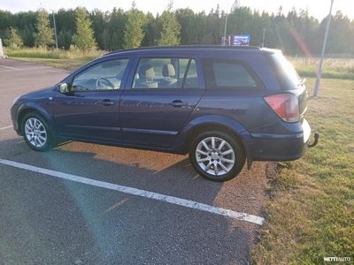 Opel Astra SportWagon. 2006, kuva 3/12