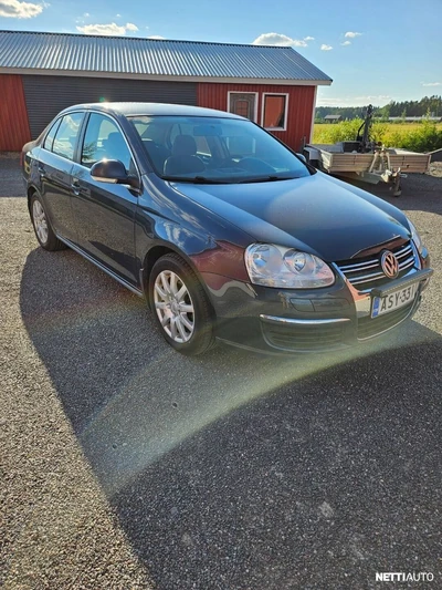 Volkswagen Jetta 2009, photo 2/7