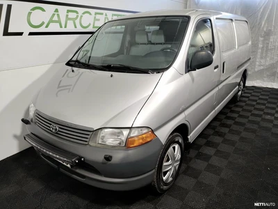 Toyota Hiace 2002, photo 3/15