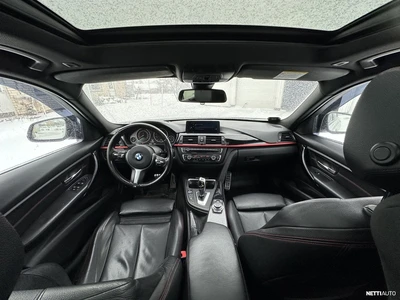BMW 330 2012, photo 7/12