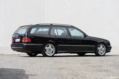 Mercedes-Benz E 55 AMG E 55 AMG 2001, photo 3/18
