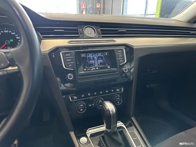 Volkswagen Passat 2016, kuva 6/9