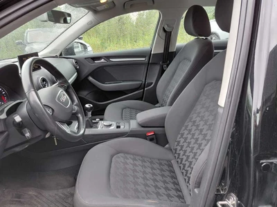 Audi A3 Sportback Business 1,6 TDI 81 kW 2016, photo 4/7