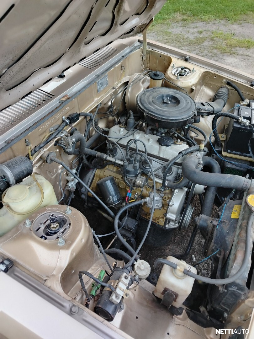 Toyota Corolla 1982, photo 5/5