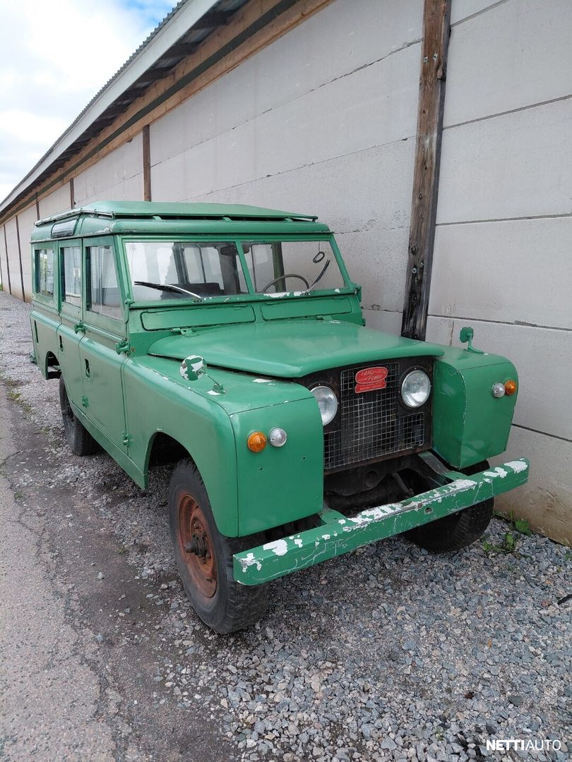 Land Rover 109