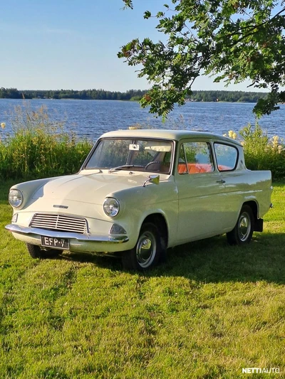 Ford Anglia 1.0 1964, kuva 1/9