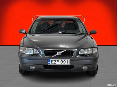 Volvo S60 2,4 170hv 2003, kuva 3/10