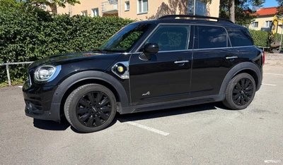 MINI Countryman SE ALL4 Essential 2019, kuva 2/18