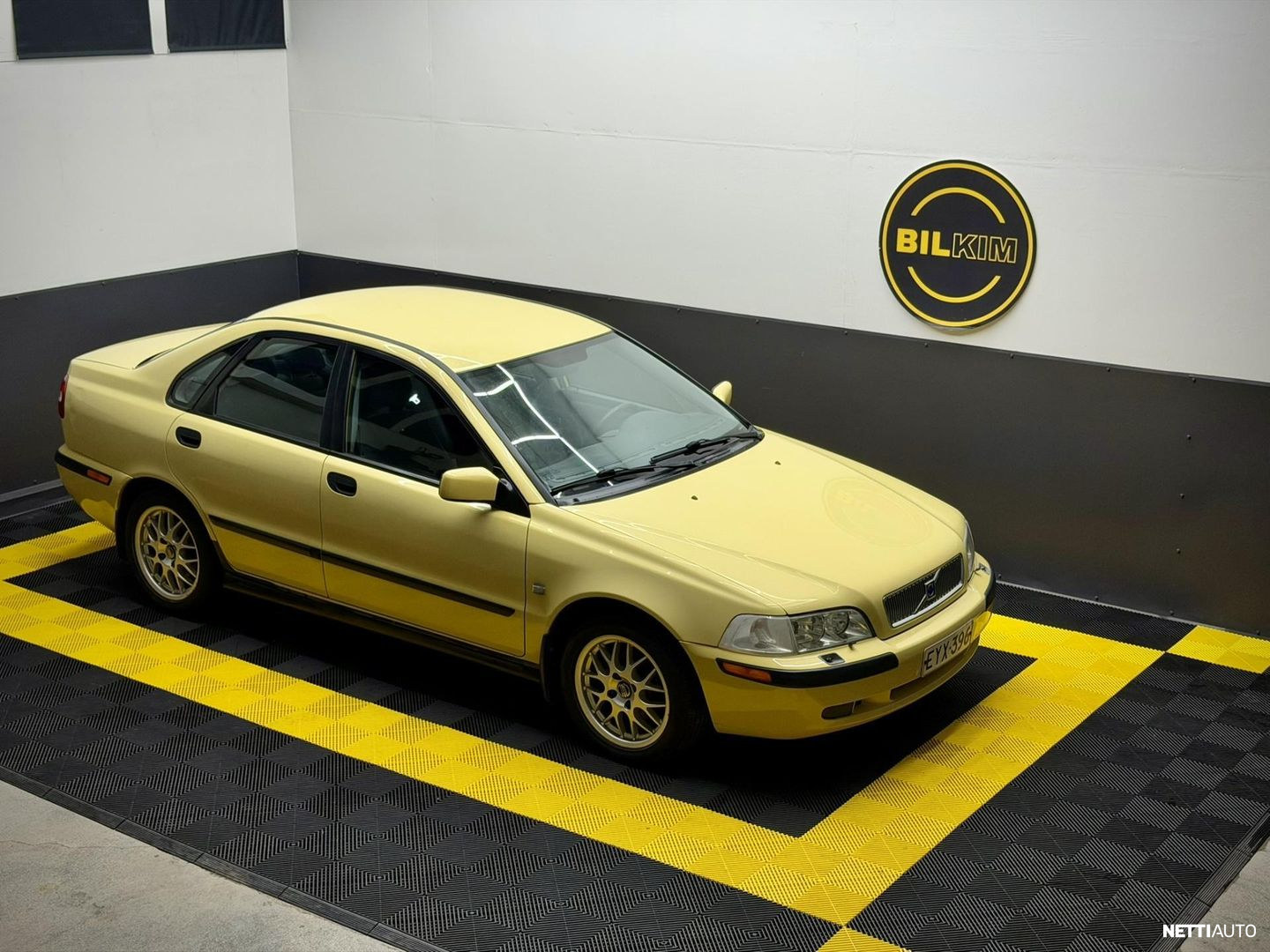 Volvo S40