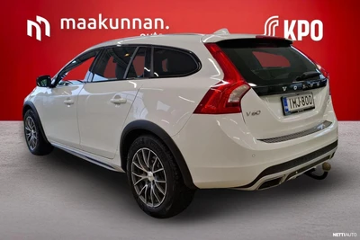 Volvo V60 Cross Country 2016, kuva 4/10