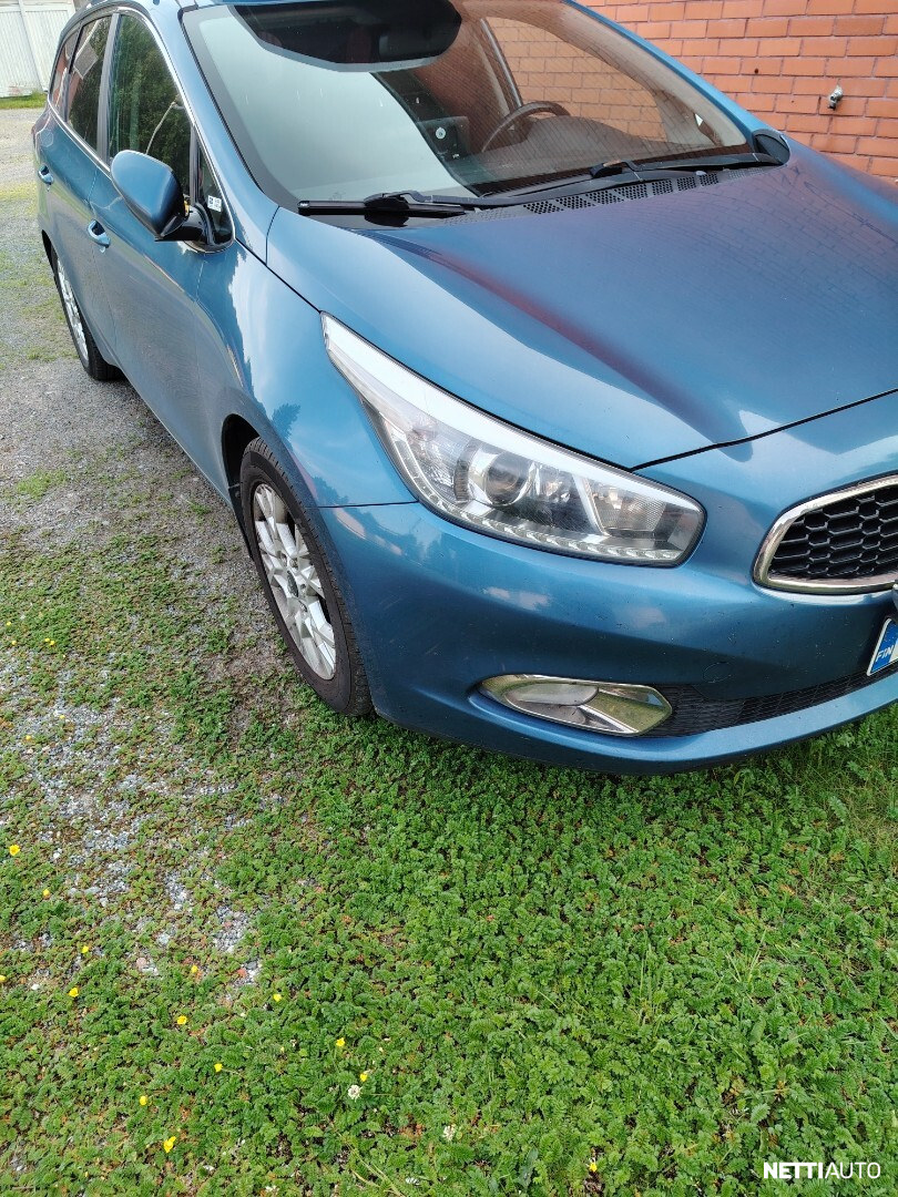 Kia Ceed 2013, photo 3/5