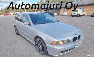BMW 525 dA Touring 2003, kuva 1/25