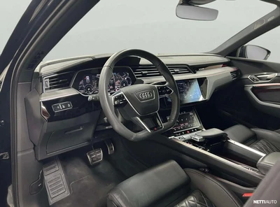 Audi Q8 e-tron 55 S line 2024, kuva 5/13