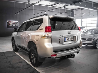 Toyota Land Cruiser 2012, kuva 7/18