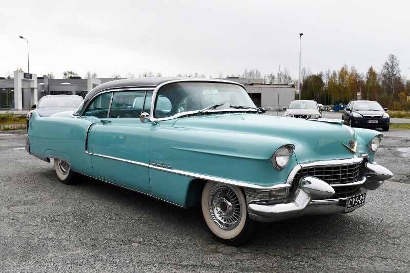 Cadillac De Ville