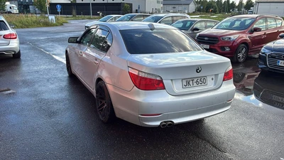 BMW 530 E60 Sedan 2009, photo 3/6