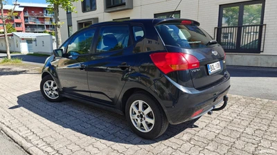 Kia Venga 1,4 CRDi ISG EX 5D EcoDynamics 2010, photo 3/12