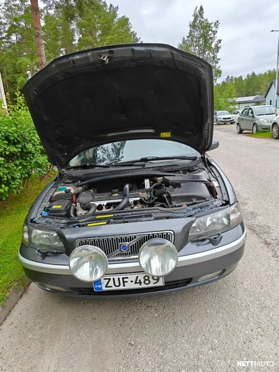 Volvo V70 2004, kuva 6/14