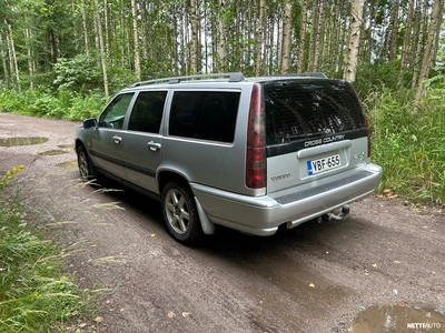 Volvo V70 2,4T 2000, kuva 4/8