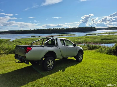 Mitsubishi L200 2008, kuva 2/15