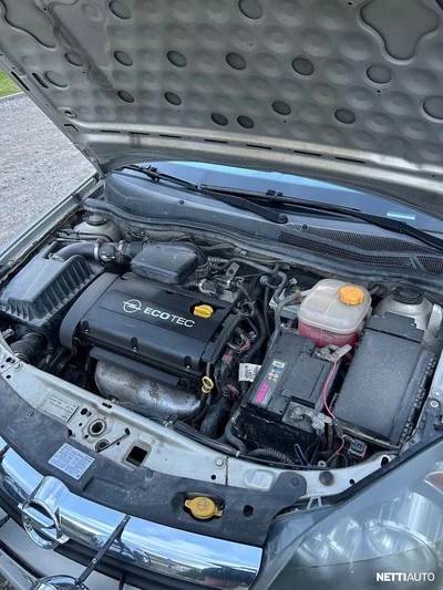 Opel Astra 2004, photo 2/6