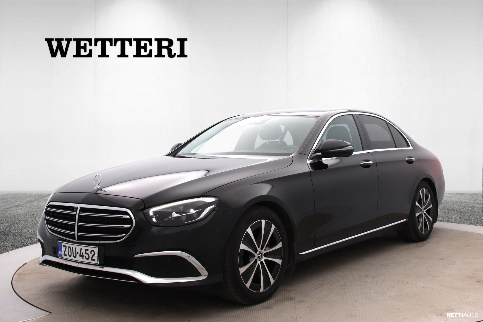 Mercedes-Benz E