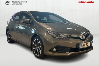 Toyota Auris 1,8 Hybrid Style 2016, photo 6/10