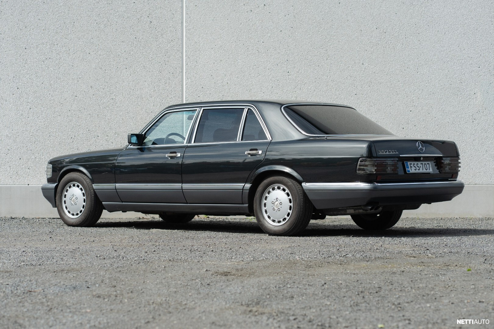 Mercedes-Benz 560