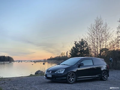 Honda Civic 2004, photo 4/10
