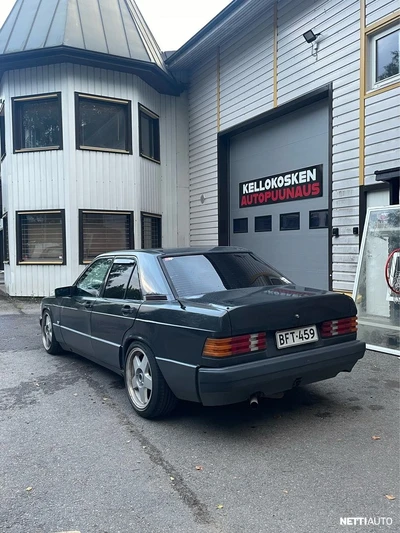 Mercedes-Benz 190 1990, photo 5/10