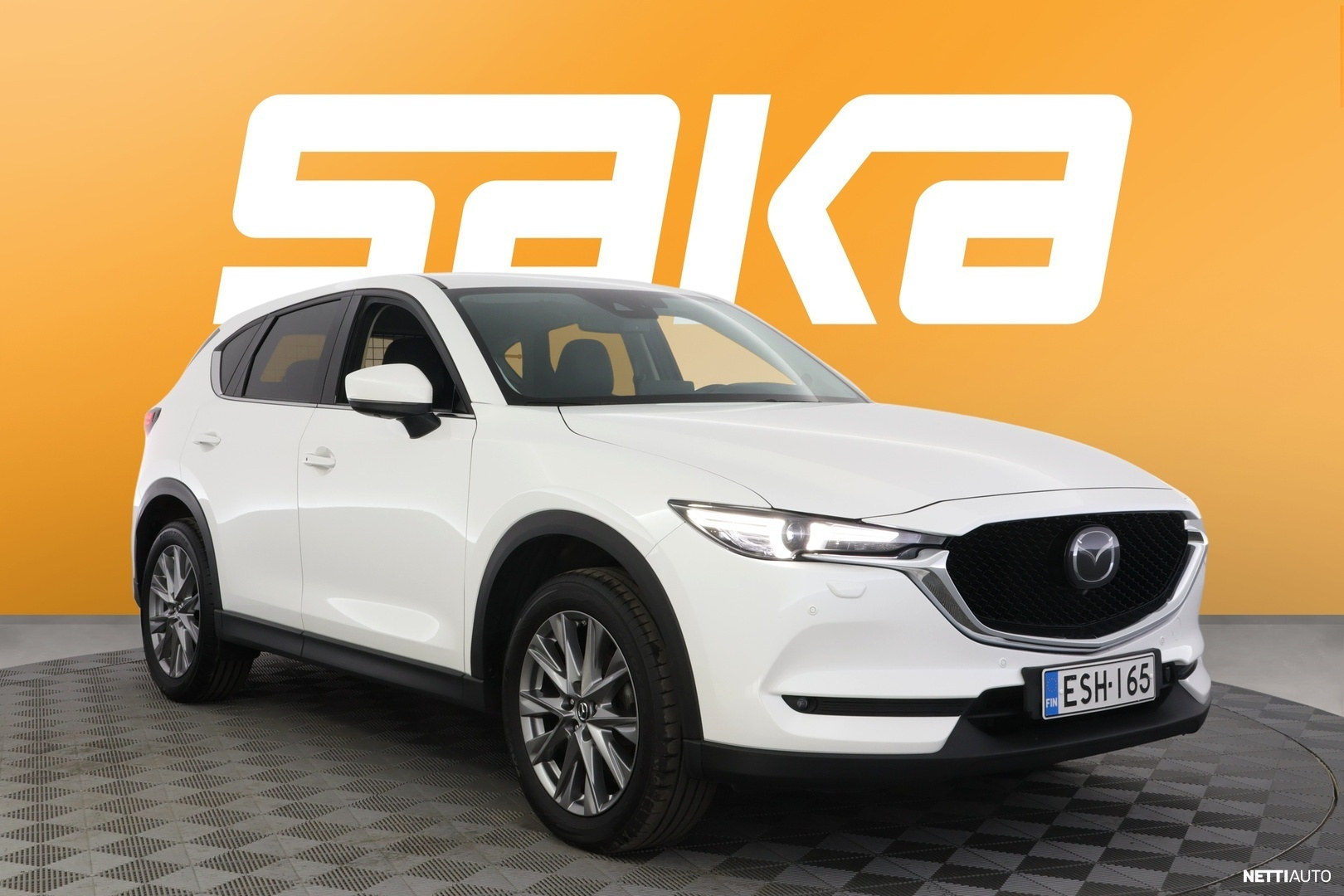 Mazda CX-5 2,0 (165hv) Skyactiv-G Luxury Business 6AT Black