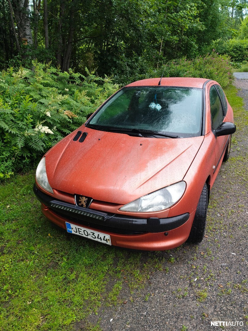 Peugeot 206