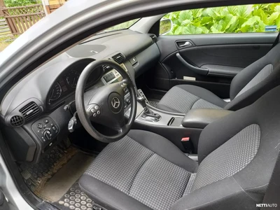 Mercedes-Benz C 2006, kuva 6/9