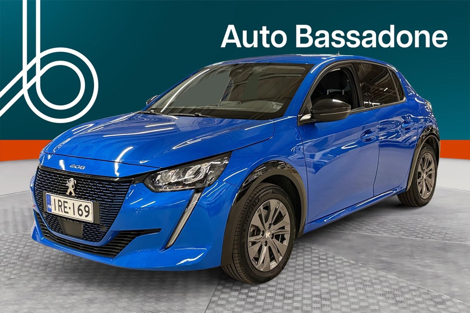 Peugeot e-208