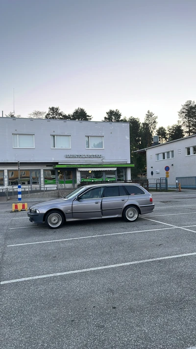 BMW 523 2000, kuva 4/14