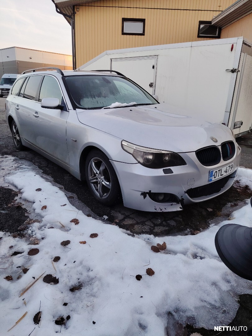 BMW 525