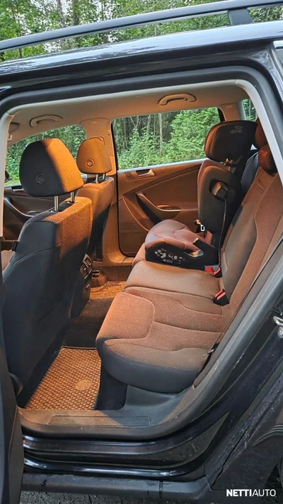 Volkswagen Passat 2009, kuva 5/7