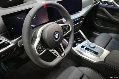 BMW i4 M60 xDrive Fully Charged 2026, kuva 7/24