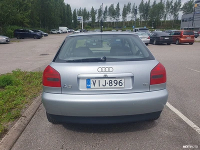 Audi A3 1,6 Ambition 5d 1998, kuva 6/10