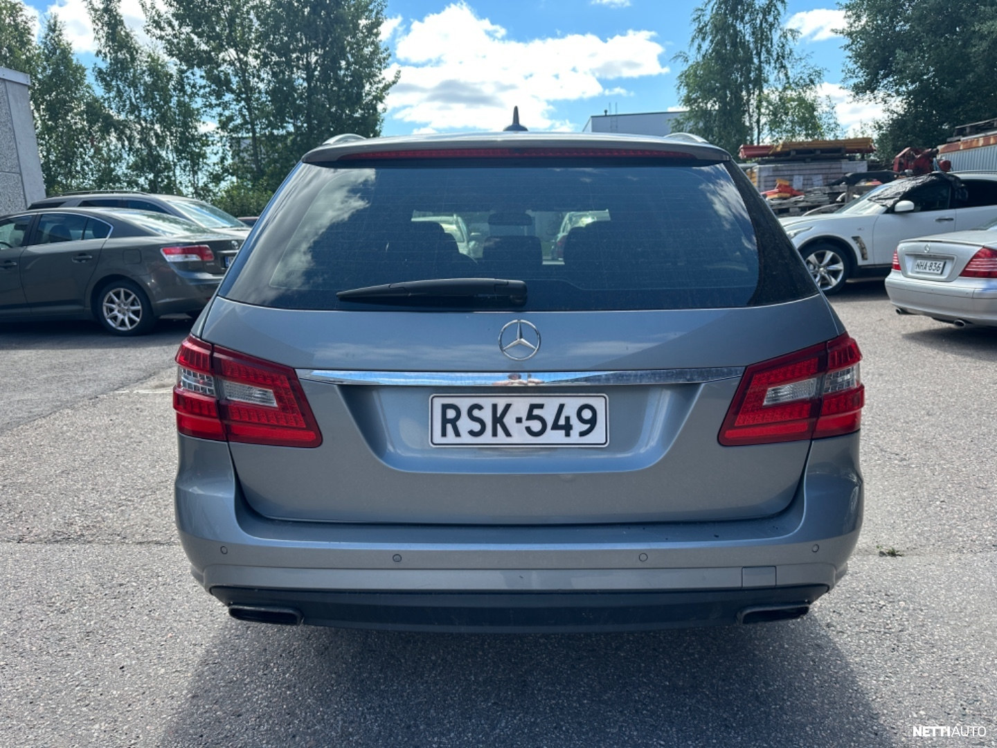 Mercedes-Benz E 2010, photo 7/12
