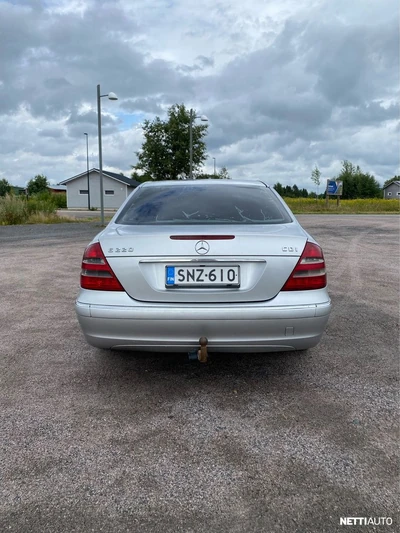 Mercedes-Benz E 220 CDI 2002, photo 6/14
