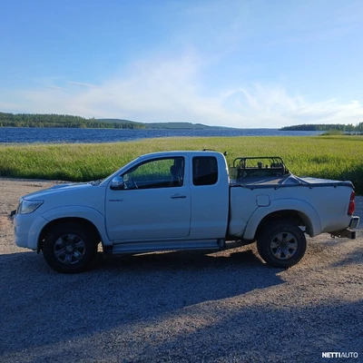 Toyota Hilux 2013, photo 3/3