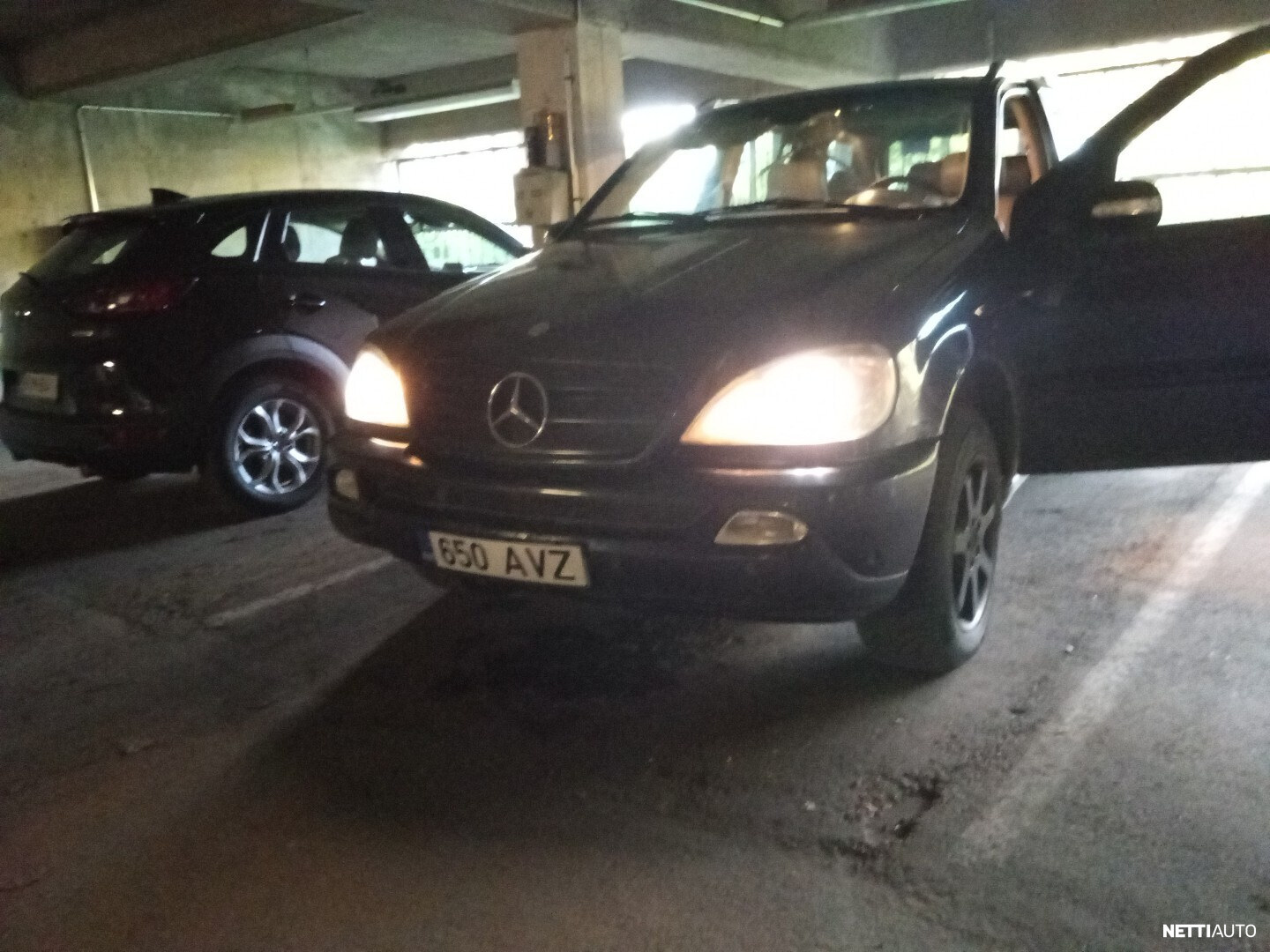 Mercedes-Benz E 320