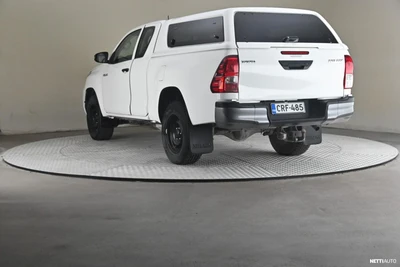 Toyota Hilux Extra Cab 4WD 2,4D Life 2022, photo 2/26