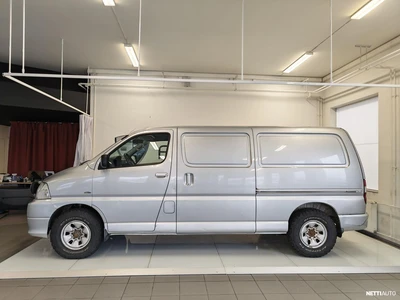 Toyota Hiace 2.4 D4D 4X4 PITKÄ 2008, photo 7/15