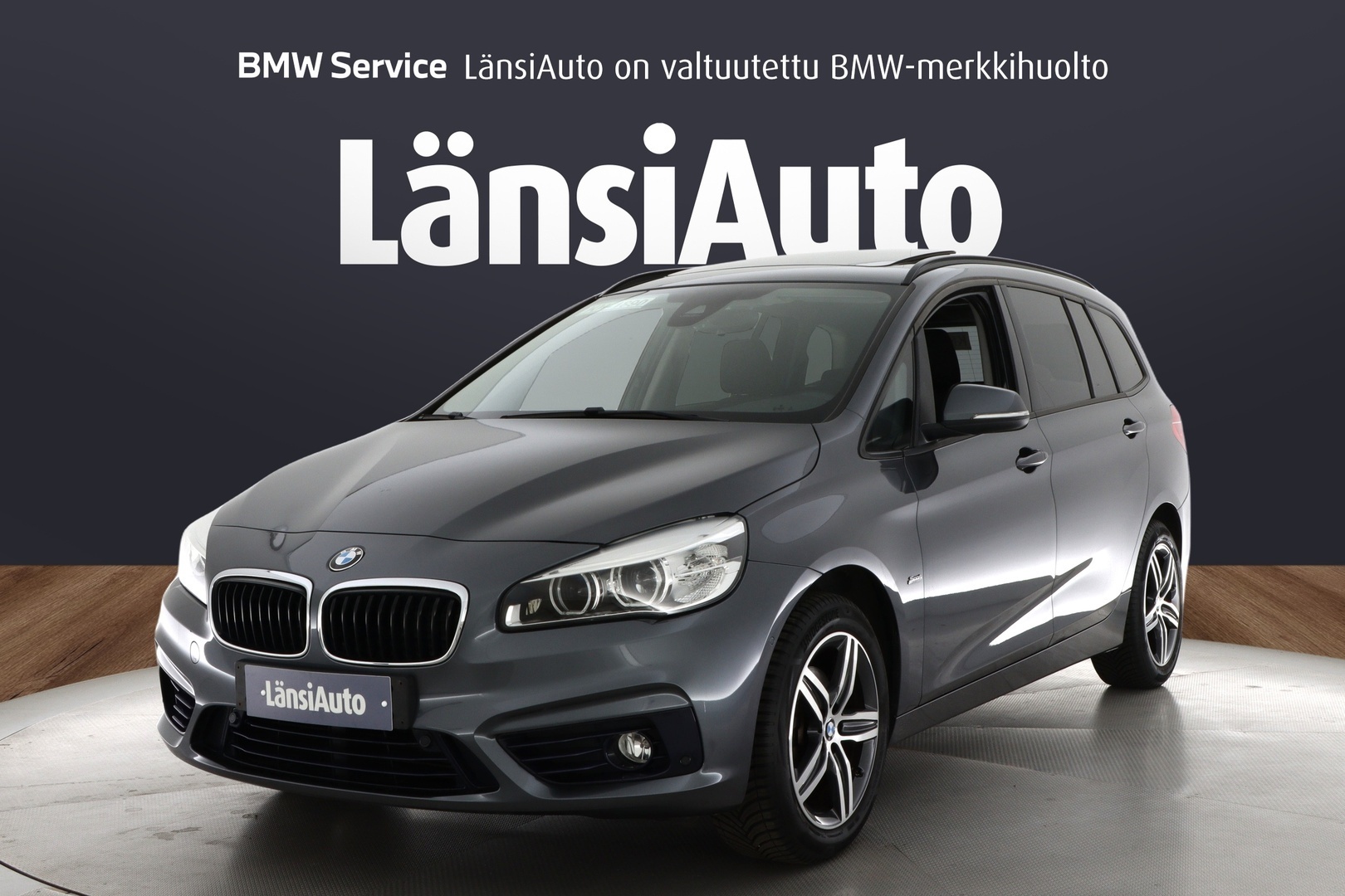 BMW 218
