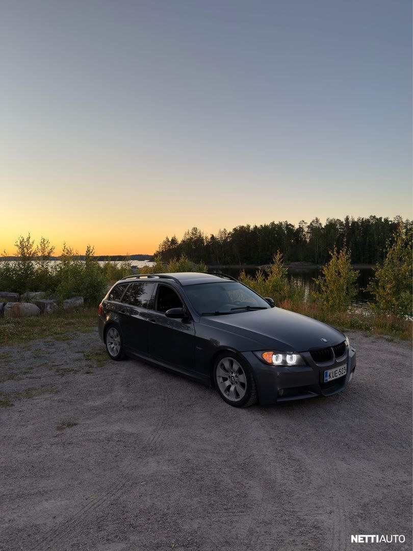 BMW 335